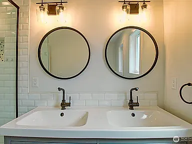 313 E Hazel St #D — Photo 11