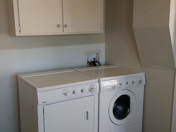 4th image of 40620 Farmhouse Dr