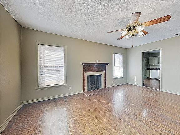 2nd image of 6458 Camp Bowie Blvd
