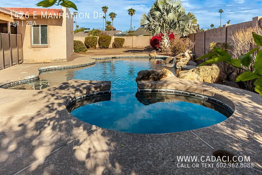Great Tempe Location 4 bedroom 2 bath Single Family Home with Pool — Photo 3