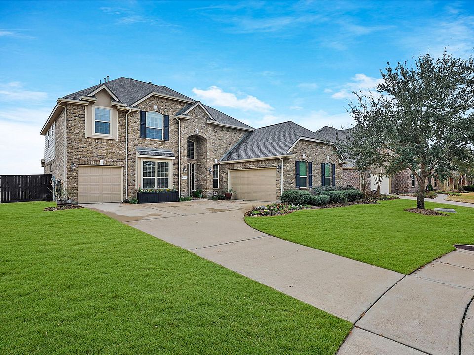 1st image of 26211 Hudson Falls Ln