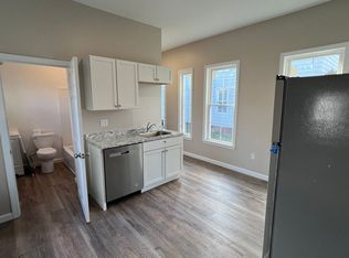 2 Central Ave, Rochester, NH 03867