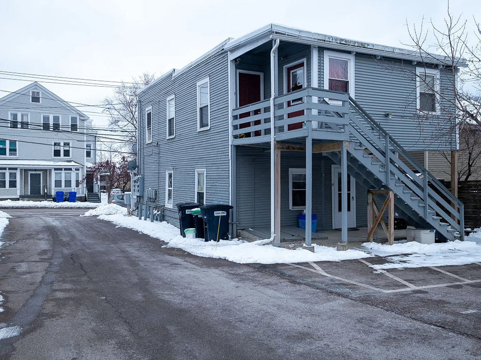 Maple Street — Photo 2
