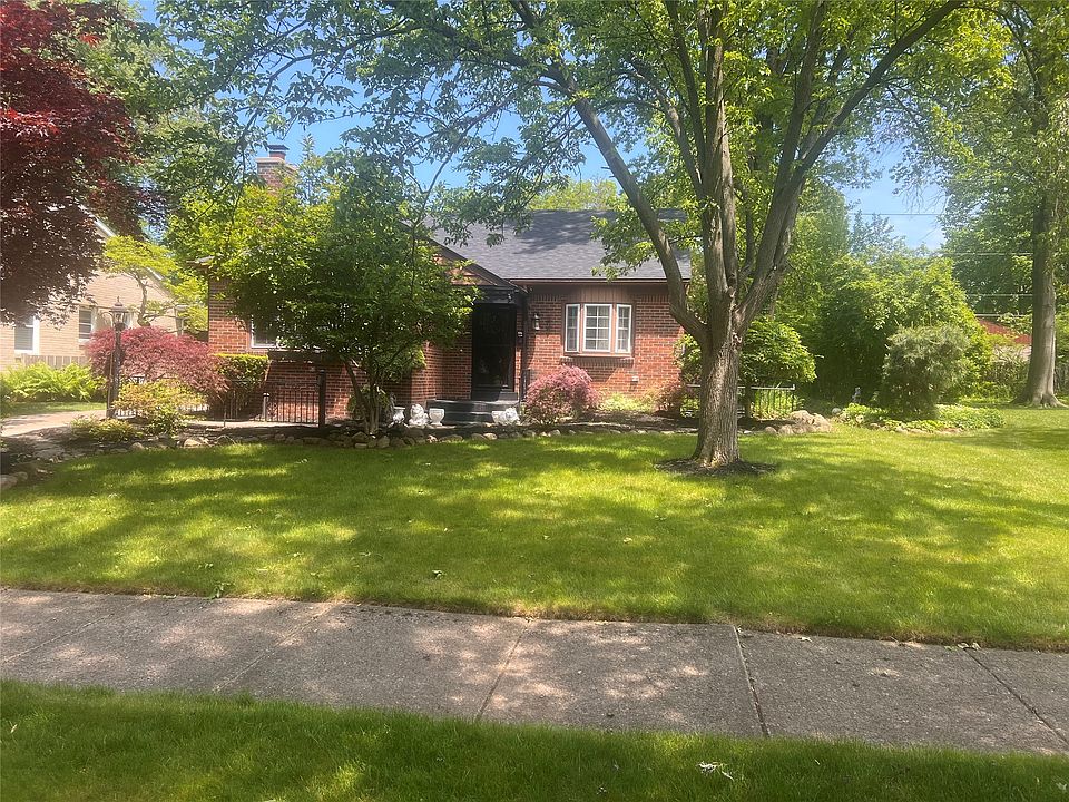 1st image of 309 Connecticut Dr
