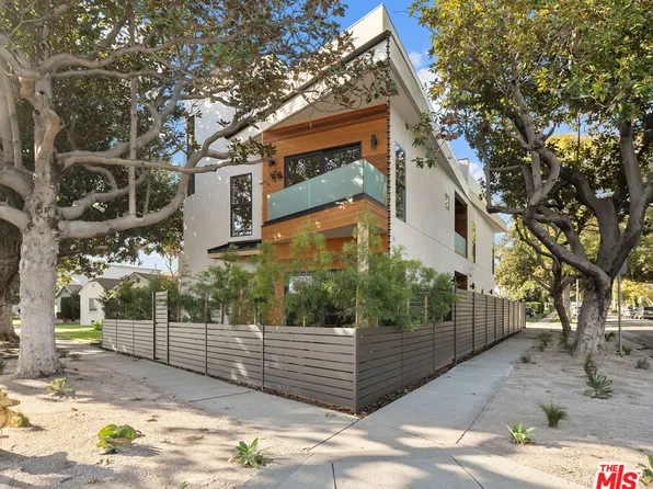 2565 Veteran Ave, Los Angeles, CA 90064