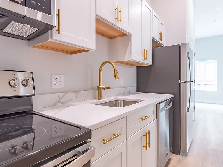 146 Main St #203 — Photo 9