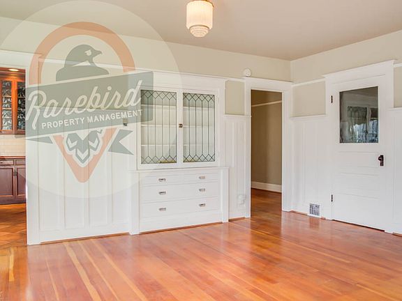 4th image of 2323-2329 NE Rodney Ave #2325
