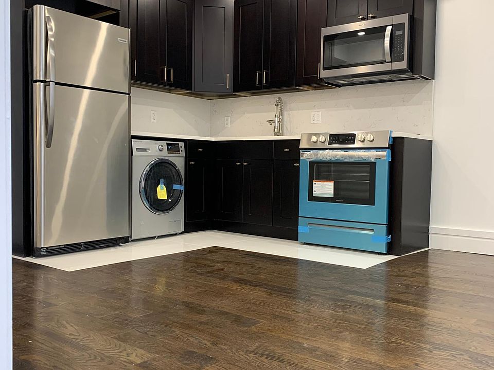 1st image of 9753 94th St #2X
