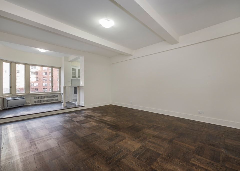 1st image of 35 E 35th St APT 8M