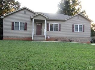 379 Collington Dr, Lynchburg, VA 24502
