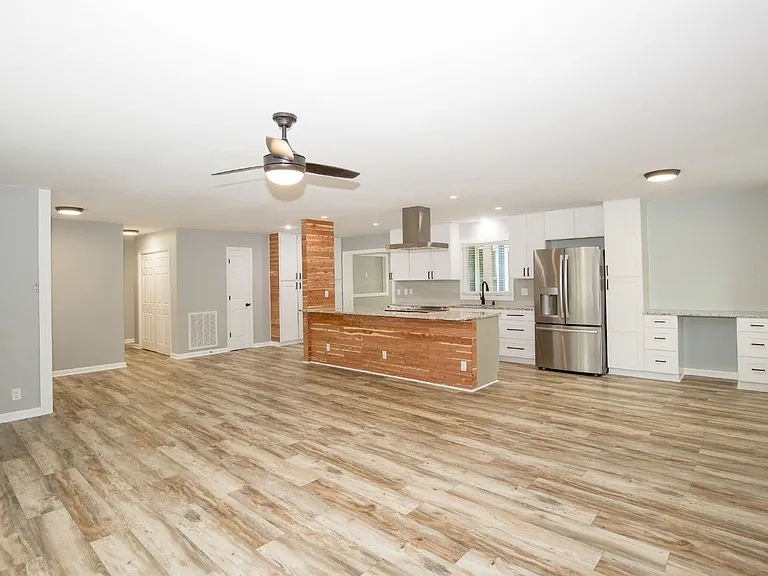 1 Bogie Dr — Photo 11
