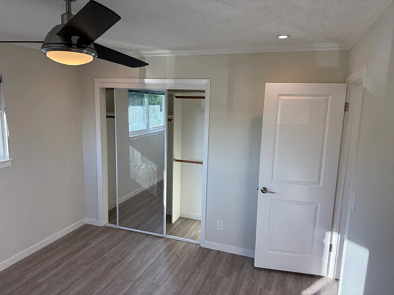 140 S Morrissey Ave #17 — Photo 6