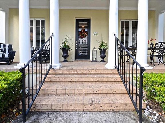 3rd image of 3851 Haws Ln