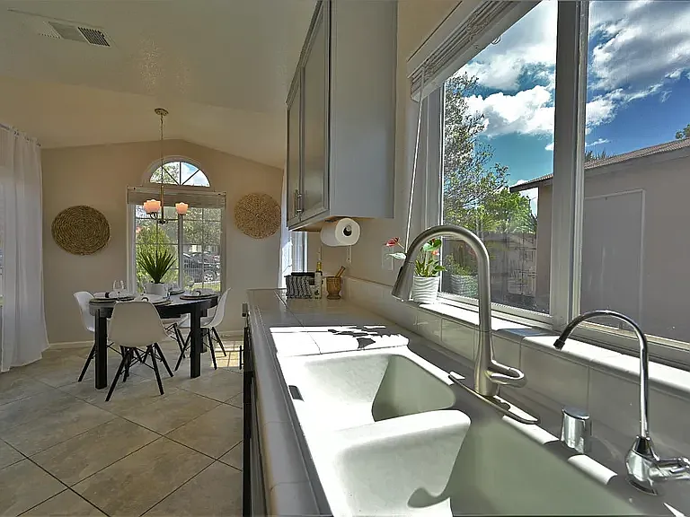 707 Chenin Blanc Ct — Photo 16