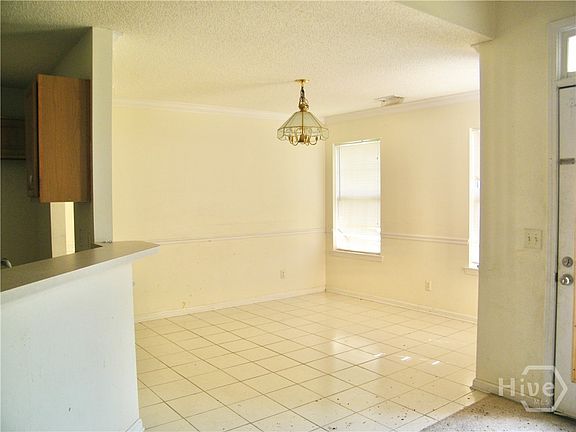 4th image of 149 Junco Way