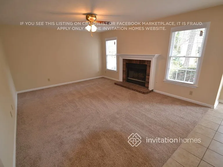 1402 Long Shadow Ct — Photo 3