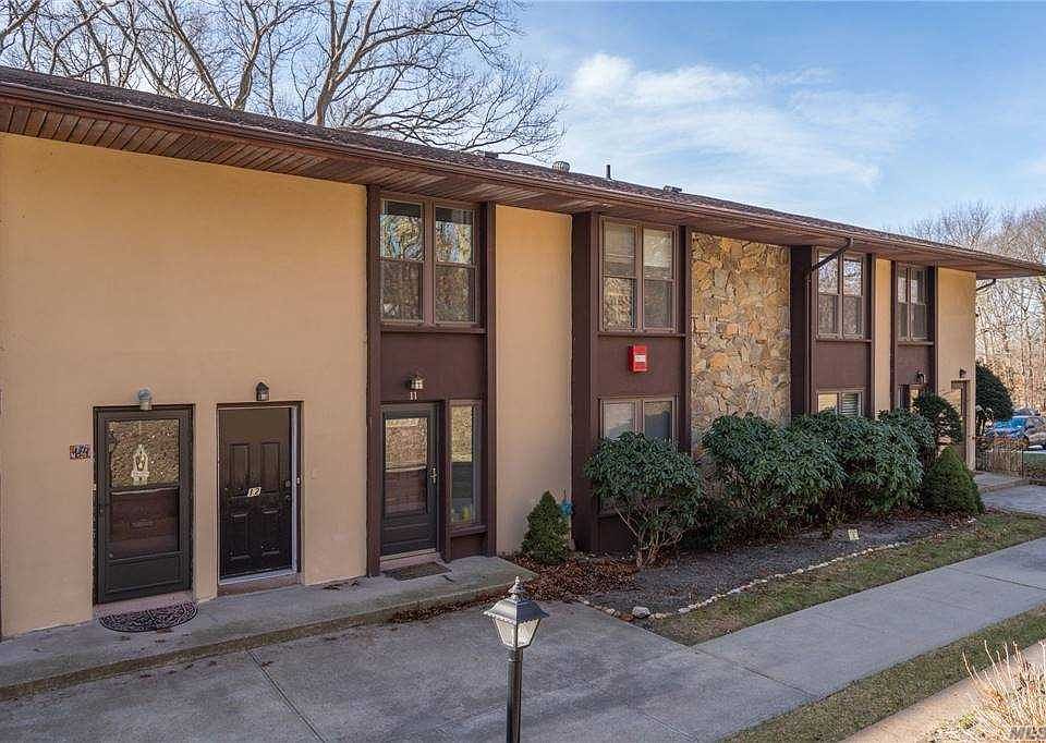 Village In The Woods Apartments Selden, NY Zillow