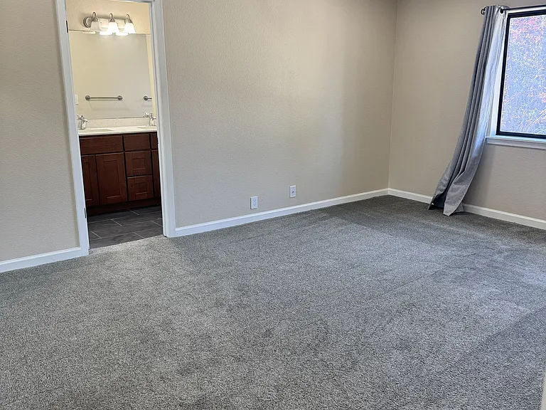 388 Santa Clara Ave — Photo 14