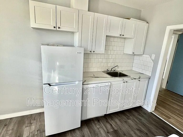 2 117th St NW #11235 — Photo 1