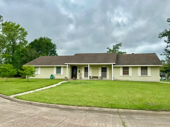 182 Stratton Ln, Beaumont, TX 77707