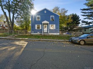 243 Woodlawn Cir, East Hartford, CT 06108