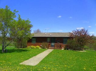 19-36 Hidden Valley Dr, Lanark, IL 61046