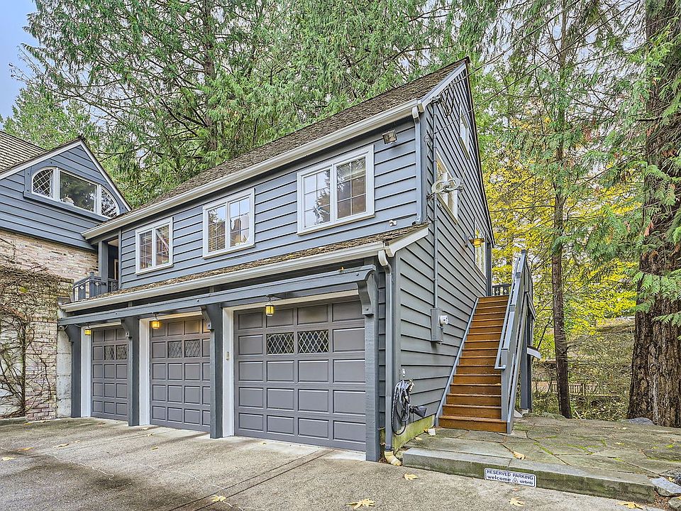 1st image of 8915 42nd Ave NE #1