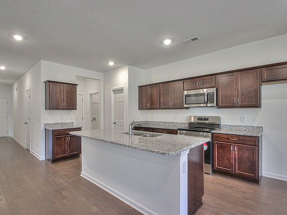 4th image of 183 Hampshire Way Lot 190