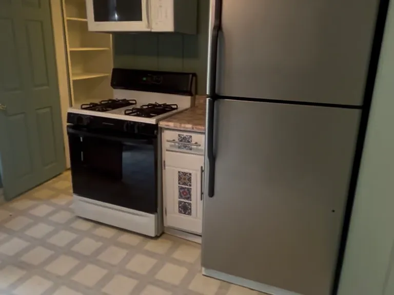 601 Manitou Ave #8 — Photo 9