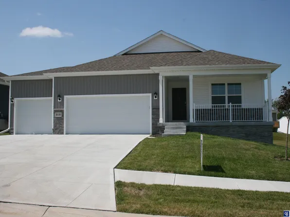 8130 N 170th St, Bennington, NE 68007