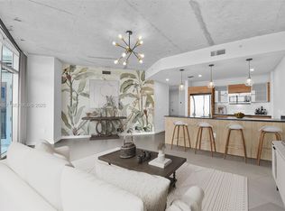 Four Midtown, Miami, FL 33137