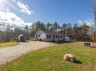 14 Fawn Ln, Lewiston, ME 04240