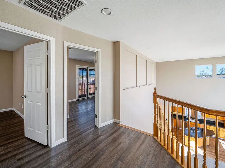 4855 Greencastle Way — Photo 36