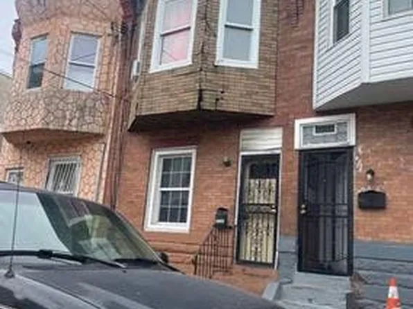 3238 E St, Philadelphia, PA 19134