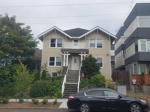 1842 S King St #B Photo 1