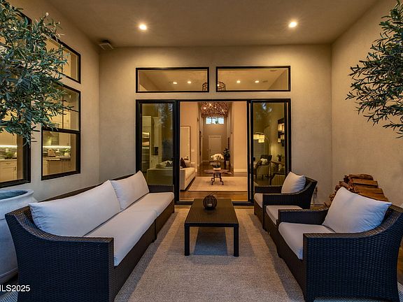 5th image of 709 W Pleasant Oak Trl