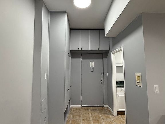 2nd image of 2626 Homecrest Ave APT 1W