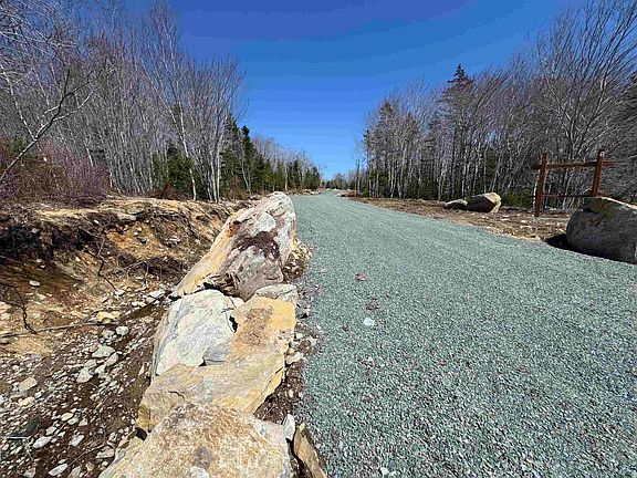 4th image of Highway 3 Lot 2