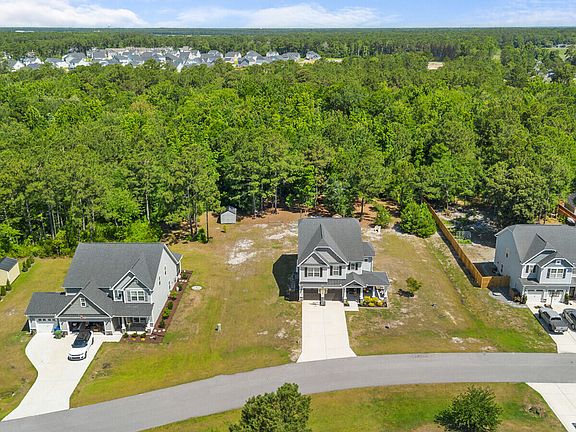 3rd image of 513 Saratoga Road