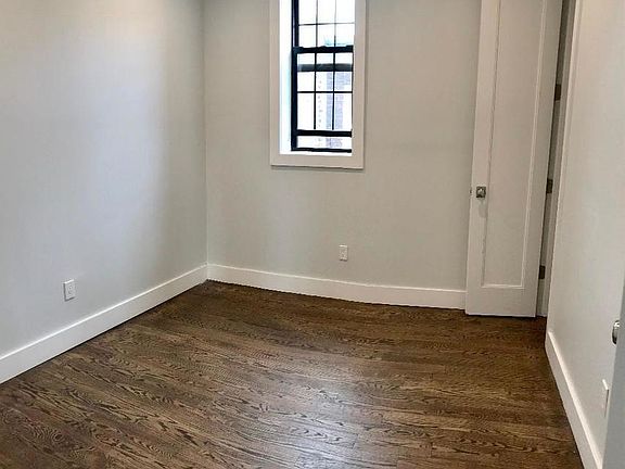 4th image of 852 Rogers Ave APT 1