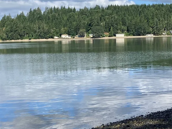 7 E Swindlers Cove Road E, Shelton, WA 98584