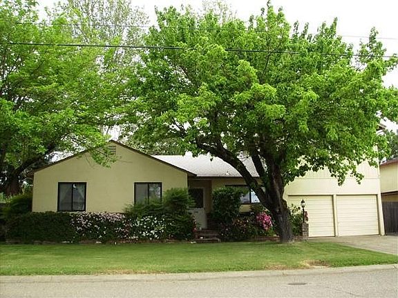2nd image of 3491 Leland Ln