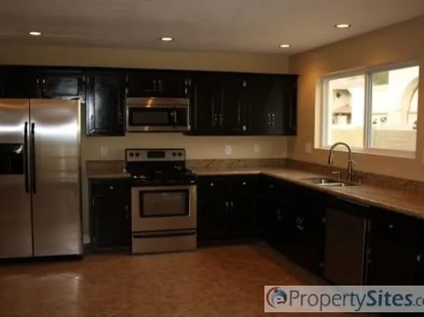 201 E Barbarita Ave, Gilbert, AZ 85234