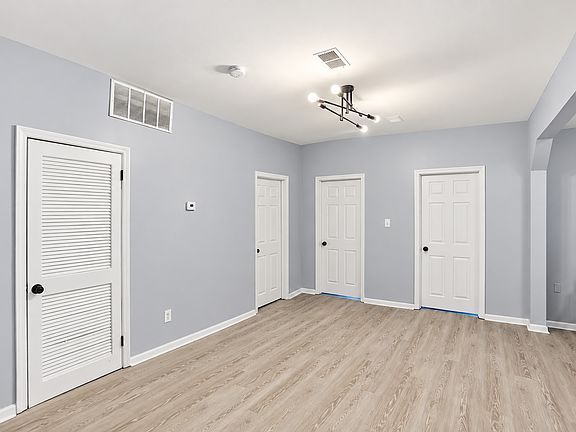 3rd image of 791 S 14th St #2