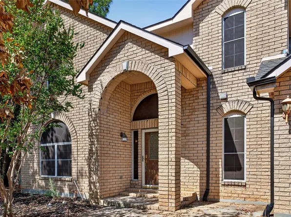 2201 Brooklake St W, Denton, TX 76207