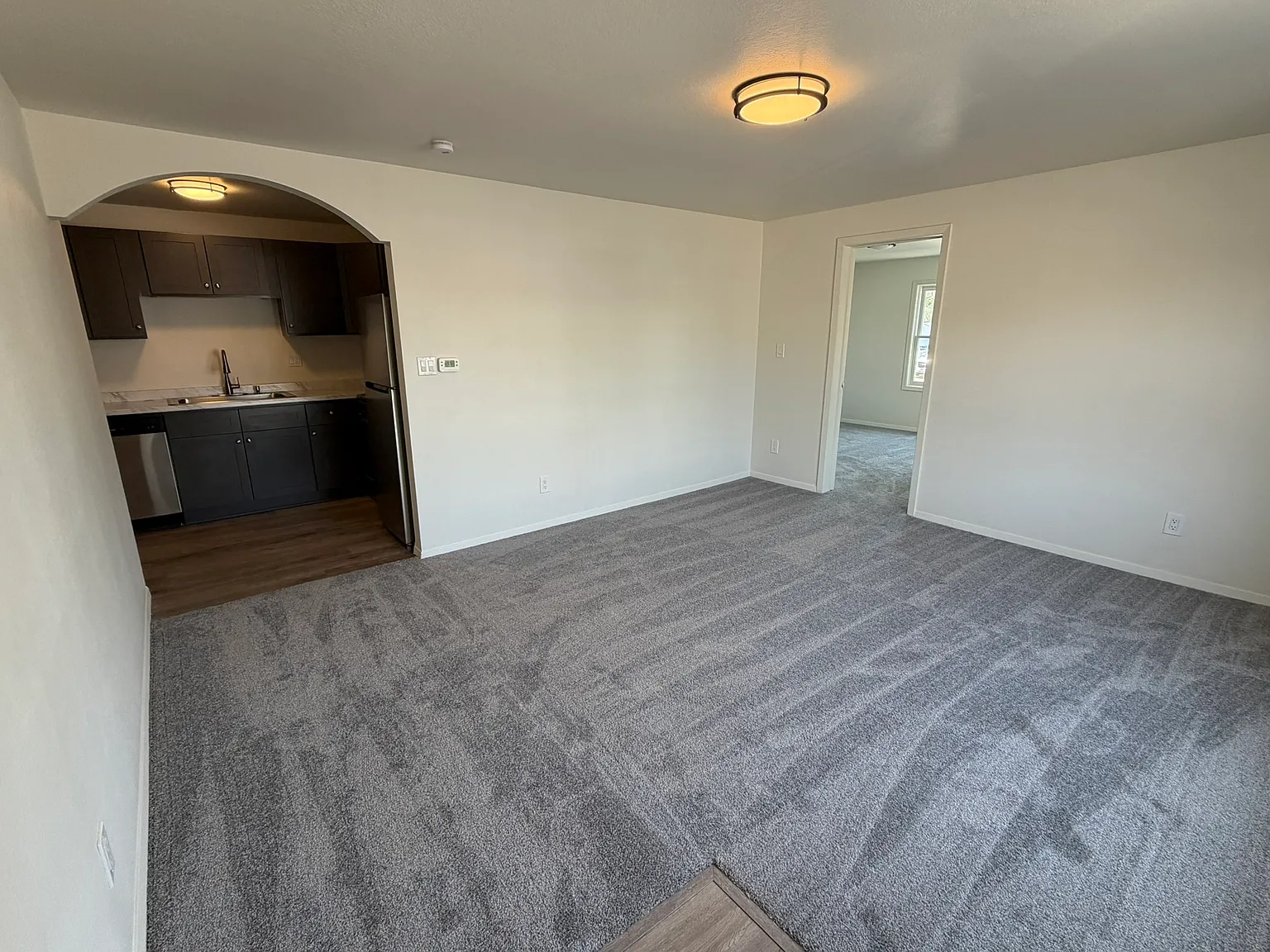 1 bed, 712 sqft, $1,600 — Photo 4