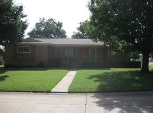 1300 S Hadden Ave, El Reno, OK 73036