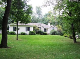 4318 Parkwood Ave, Mantua, OH 44255