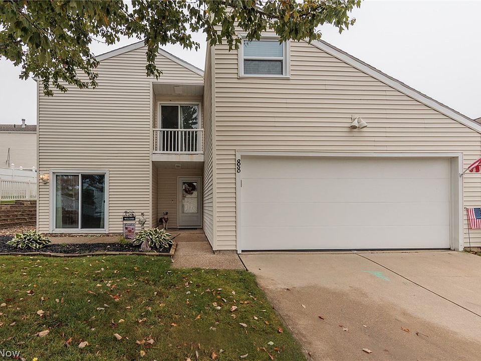 1st image of 88 Castle Ct