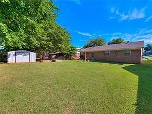 218 Tanglewood Dr — Photo 24